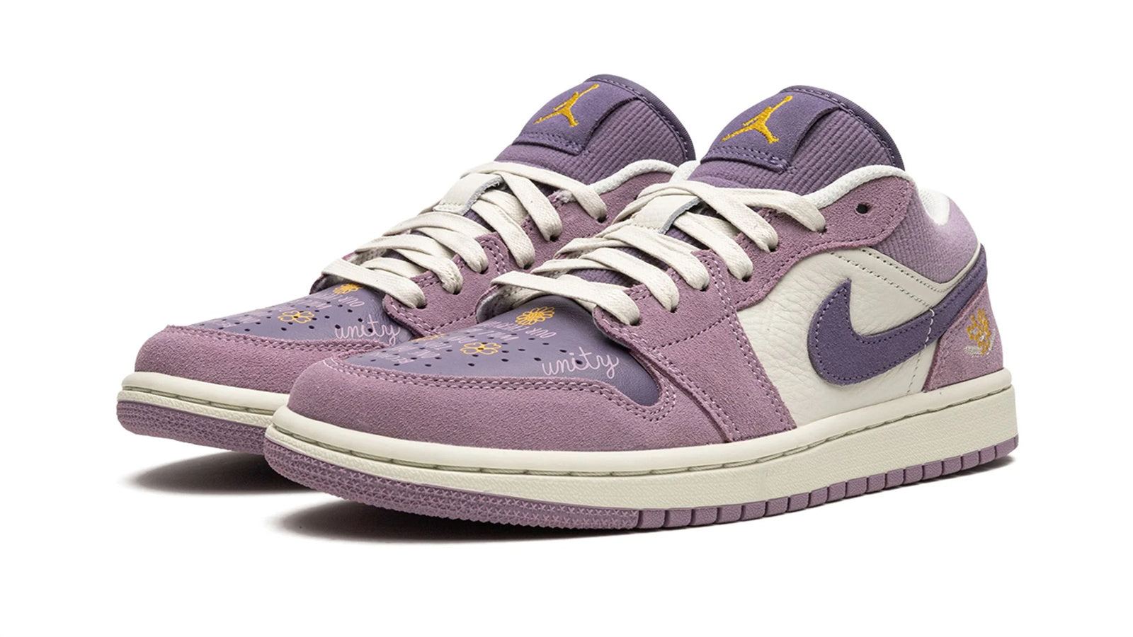 Jordan 1 low oxygen purple best sale