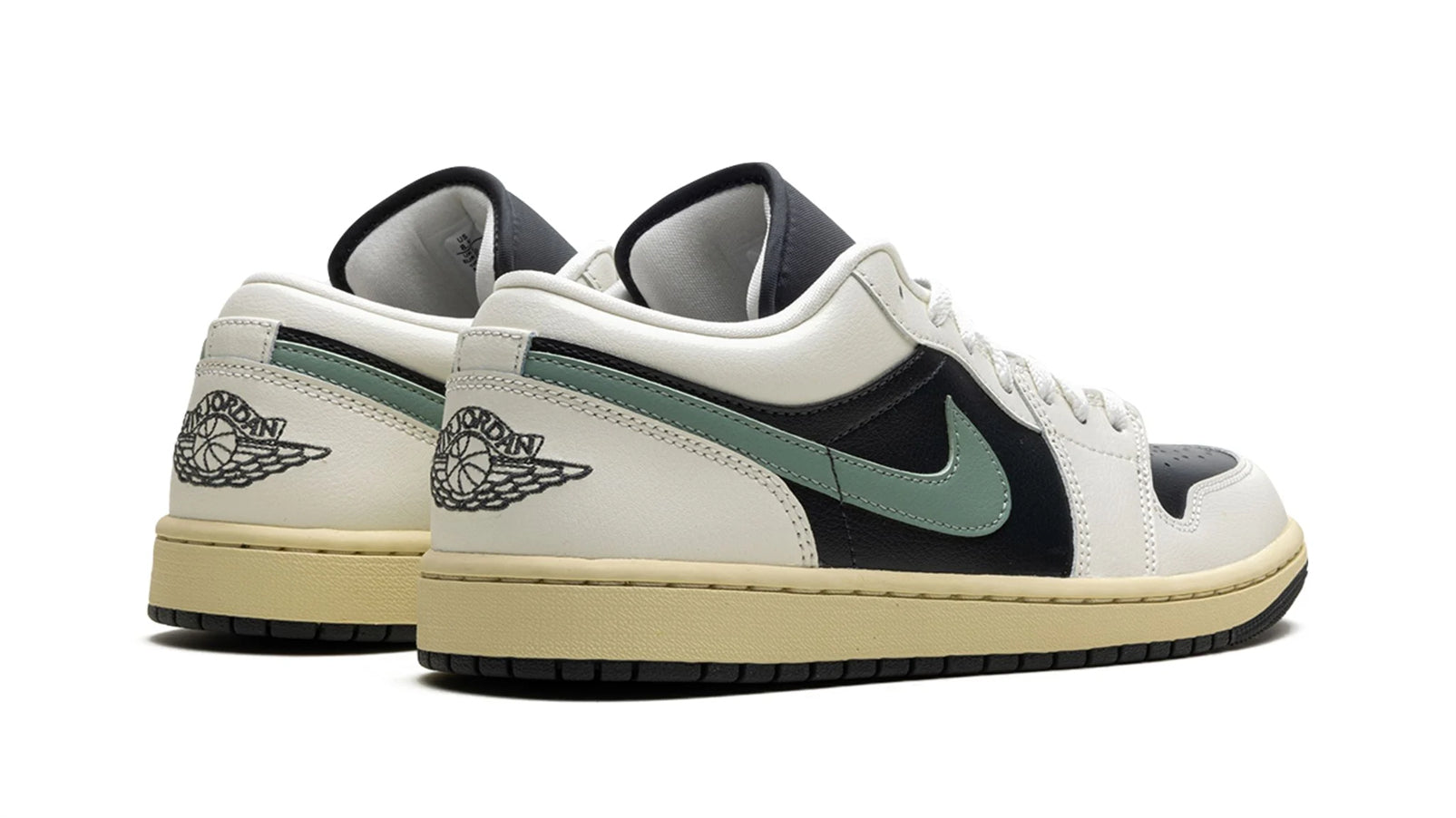 Air Jordan 1 Low WMNS "Jade Smoke"