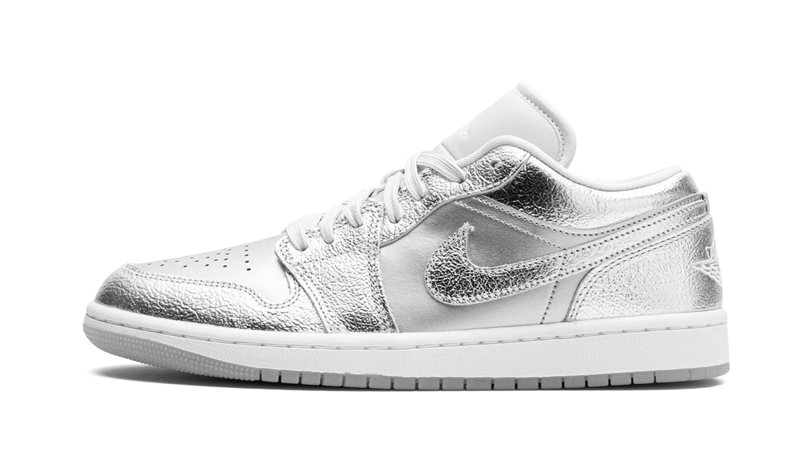 Air Jordan 1 Low SE WMNS "Metallic Silver"